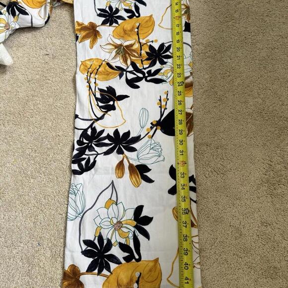 CHICO'S NWT $109 Pull On Stretch Linen Tropic Floral Pants Size 2 R US 12 - Picture 9 of 9